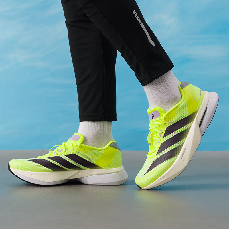 Tênis Masculino Adidas Origina - Lightweight Road Running Shoes avaliação e preço